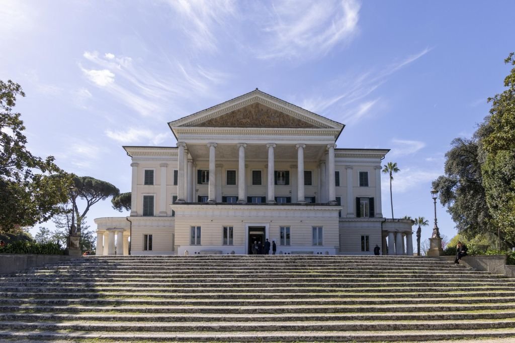 Bunker de Mussolini da Segunda Guerra Mundial reabre para público em Roma