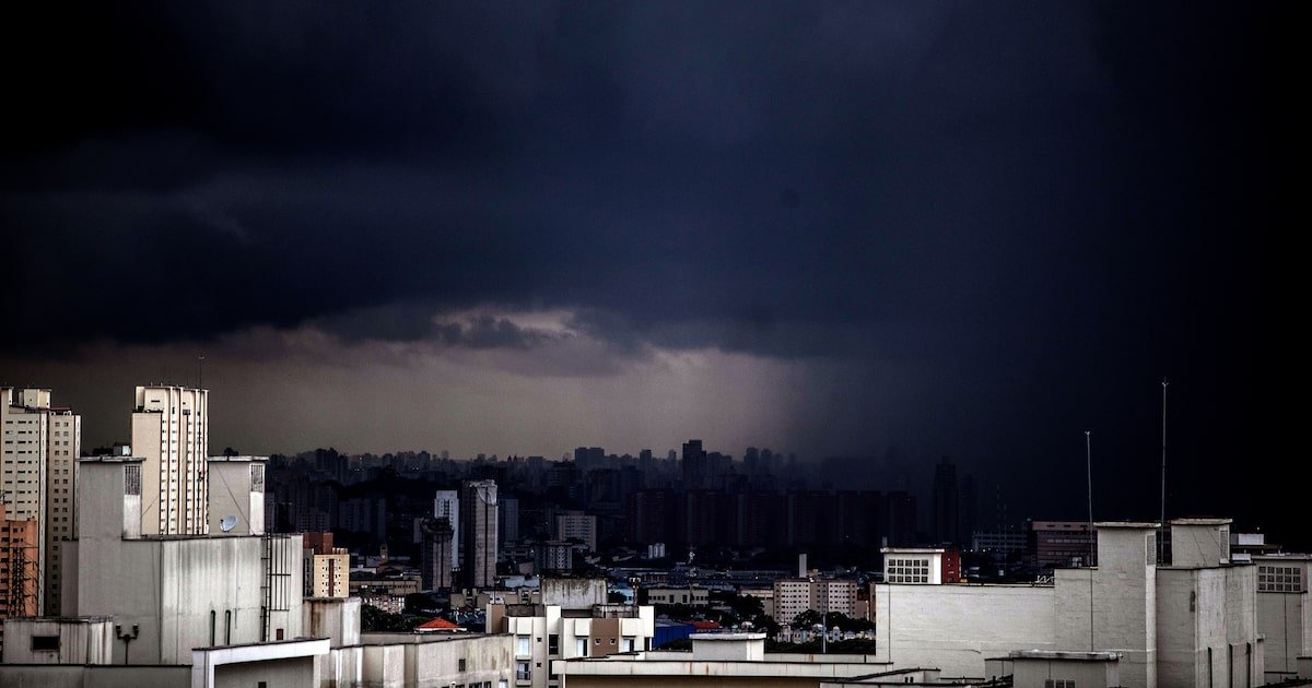 Frente fria no Sul pode reduzir calor e trazer chuvas para SP; veja previsão