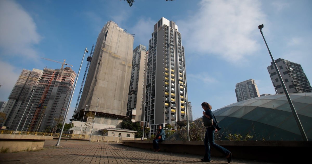 Menos casas, mais prédios: quais áreas mais mudaram na cidade de SP nos últimos anos?