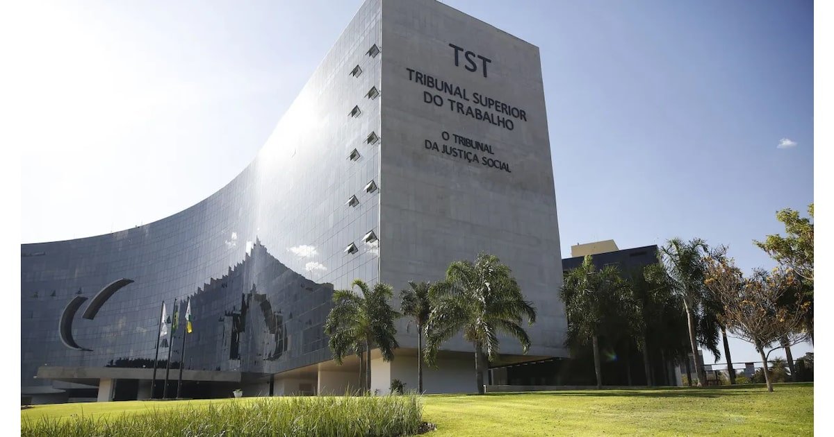 TST decide que reforma trabalhista se aplica a contratos anteriores que estavam em vigor em 2017