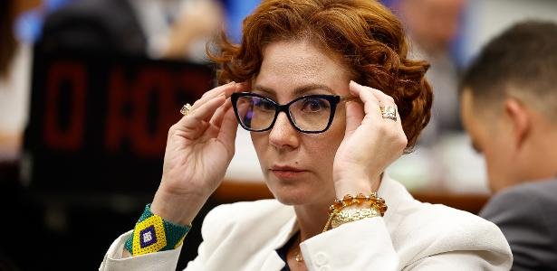 PL irá recorrer ao TSE contra decisão que cassou mandato de Carla Zambelli